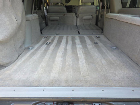 Used 1999 Chevrolet Suburban 4WD w/ Preferred Equipment Group 3 image 31