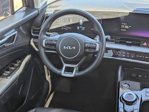 Certified 2023 Kia Sportage EX w/ EX Premium Package image 13
