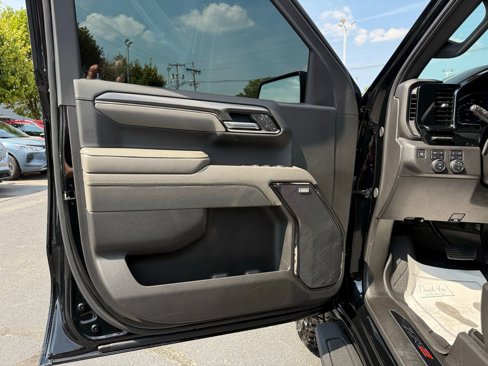 Used 2025 Chevrolet Silverado 1500 ZR2 w/ Technology Package image 21