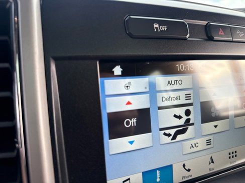 Used 2019 Ford F250 Lariat w/ Lariat Ultimate Package image 28