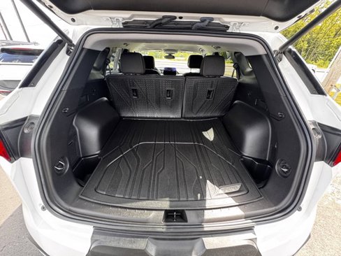 Used 2023 Chevrolet Blazer LT w/ Convenience Package image 8