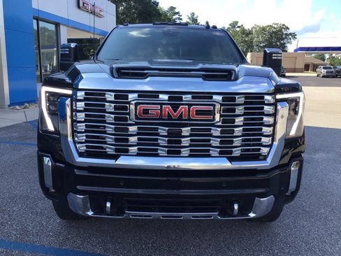 New 2025 GMC Sierra 2500 Denali w/ Denali Reserve Package image 10