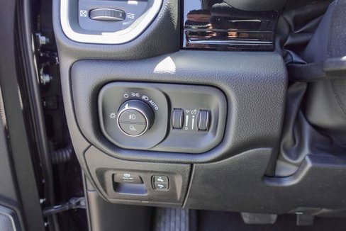 New 2025 RAM 1500 Laramie w/ Night Edition image 15