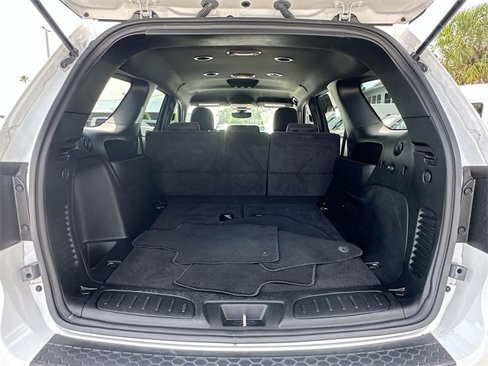 Certified 2024 Dodge Durango SXT image 24