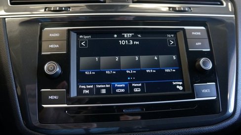 Used 2024 Volkswagen Tiguan S image 16