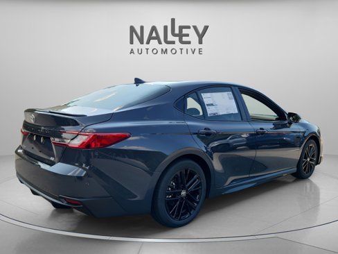 New 2026 Toyota Camry SE image 5