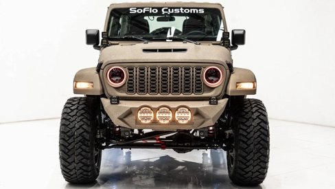 Used 2025 Jeep Wrangler Sport image 7