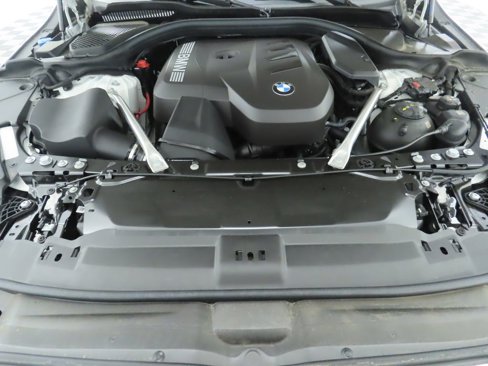 Used 2025 BMW 530i image 31