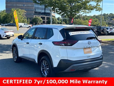 Used 2023 Nissan Rogue S image 4