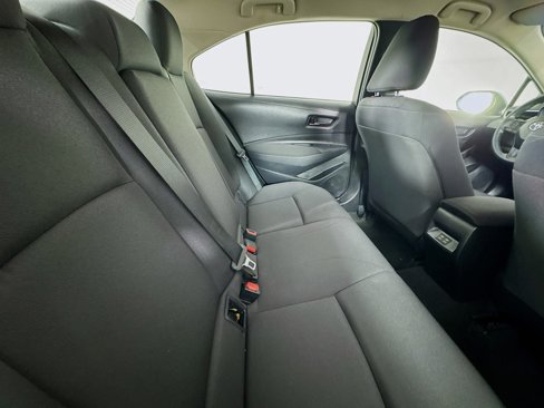 Used 2025 Toyota Corolla LE image 25