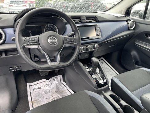 Used 2024 Nissan Versa SV image 11