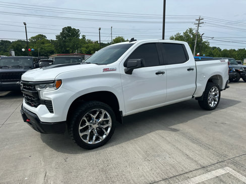 Used 2023 Chevrolet Silverado 1500 LT Trail Boss w/ Convenience Package II image 5