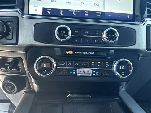 Certified 2022 Ford F350 Platinum w/ FX4 Off-Road Package image 36