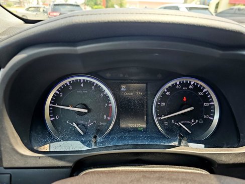 Used 2018 Toyota Highlander XLE image 16