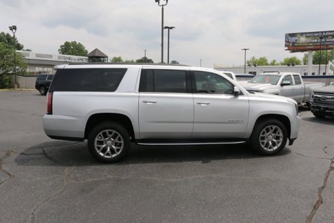 Used 2020 GMC Yukon XL SLT w/ Open Road Package image 9