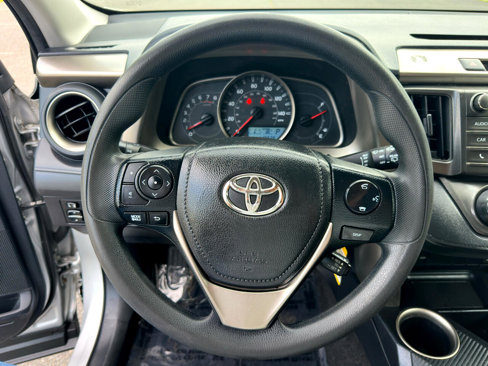 Used 2015 Toyota RAV4 LE image 25