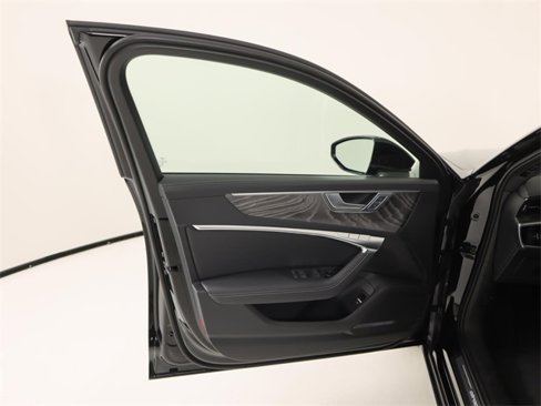 New 2025 Audi A6 3.0T allroad Premium Plus image 10