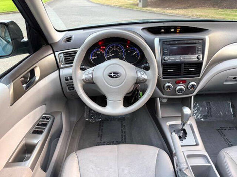 Used 2010 Subaru Forester 2.5X Limited image 23