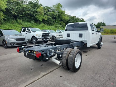New 2025 RAM 5500 Tradesman image 3