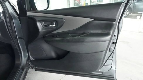 Used 2020 Nissan Murano S w/ Technology Package image 19