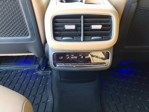 New 2026 Mercedes-Benz GLS 450 4MATIC image 21