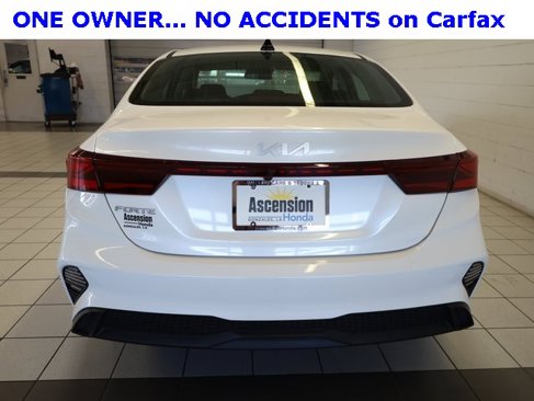 Used 2024 Kia Forte LXS image 12