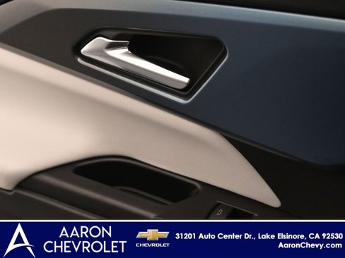 New 2026 Chevrolet Equinox EV LT image 23