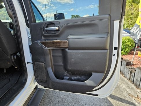 Used 2021 GMC Sierra 2500 SLE w/ SLE Value Package; image 13