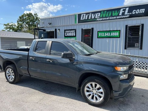 Used 2019 Chevrolet Silverado 1500 Custom image 1