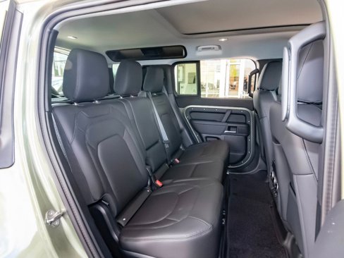 New 2025 Land Rover Defender 110 S image 48