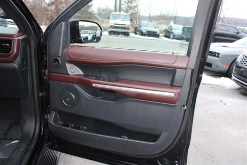 Used 2024 Ford Expedition Max Limited image 14