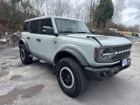 Used 2023 Ford Bronco Badlands w/ Sasquatch Package image 6