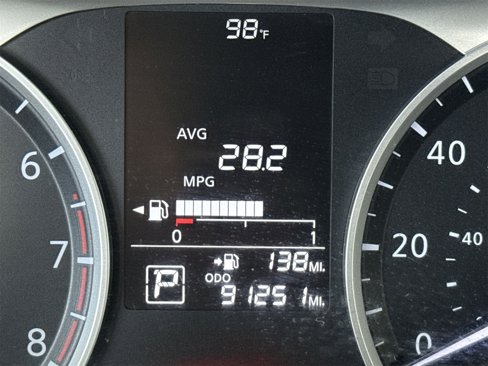 Used 2023 Nissan Kicks S image 23