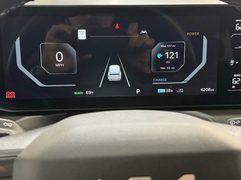 Used 2025 Kia EV9 Wind image 35