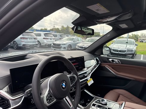New 2026 BMW X5 M60i image 12