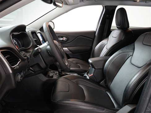Used 2022 Jeep Cherokee Limited image 19
