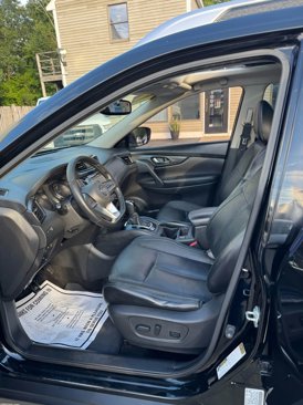 Used 2017 Nissan Rogue SL w/ SL Premium Package image 23