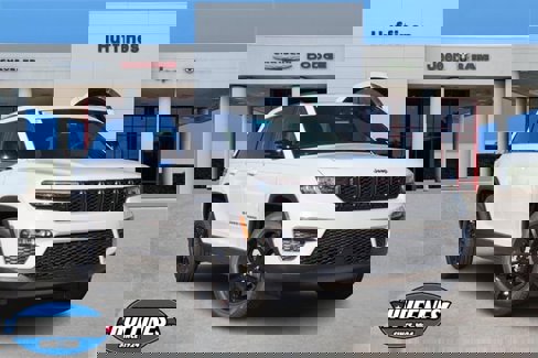 New 2025 Jeep Grand Cherokee Limited w/ Luxury Tech Group II image 1