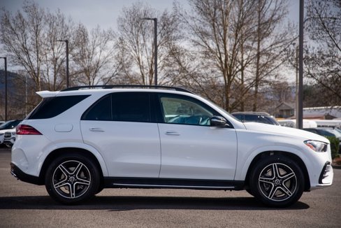 Used 2025 Mercedes-Benz GLE 350 4MATIC image 6
