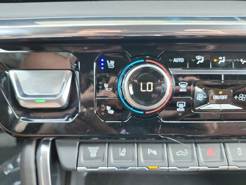 New 2026 GMC Sierra 3500 Denali Ultimate image 19