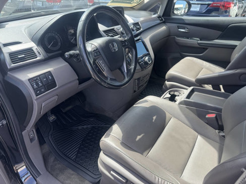 Used 2015 Honda Odyssey Touring image 12