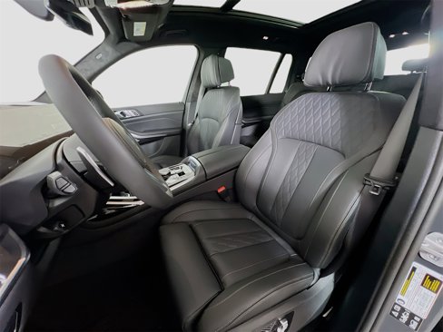 New 2026 BMW X7 xDrive40i w/ M Sport Package image 12