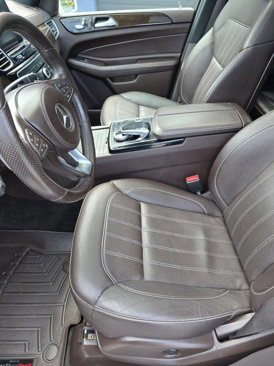 Used 2017 Mercedes-Benz GLS 450 4MATIC image 10