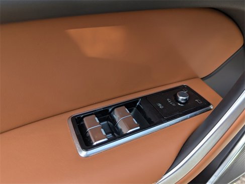 New 2026 Jaguar F-PACE R-Dynamic S image 22
