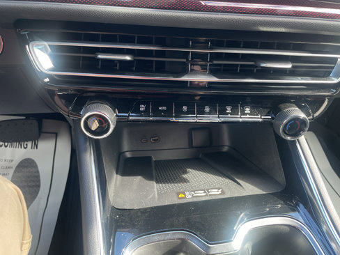 New 2026 Chevrolet Traverse Z71 w/ Enhanced Driving Package image 26