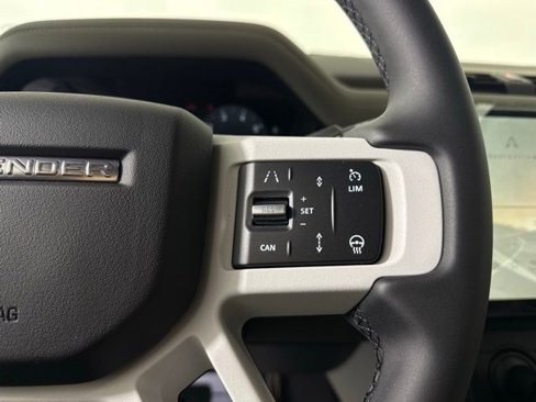 New 2026 Land Rover Defender 110 S image 36