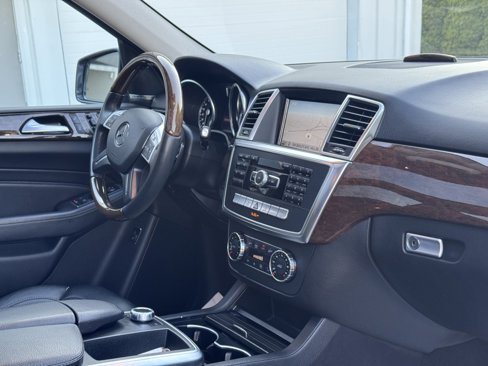 Used 2013 Mercedes-Benz ML 350 4MATIC image 21