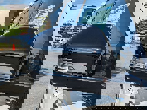 New 2025 Lincoln Navigator L Reserve image 12