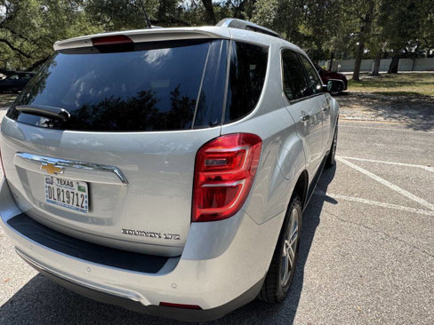 Used 2016 Chevrolet Equinox LTZ w/ Enhanced Convenience Package image 5