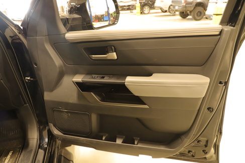 Used 2024 Toyota Tundra Limited image 11